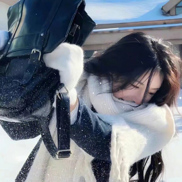 绿茵春色